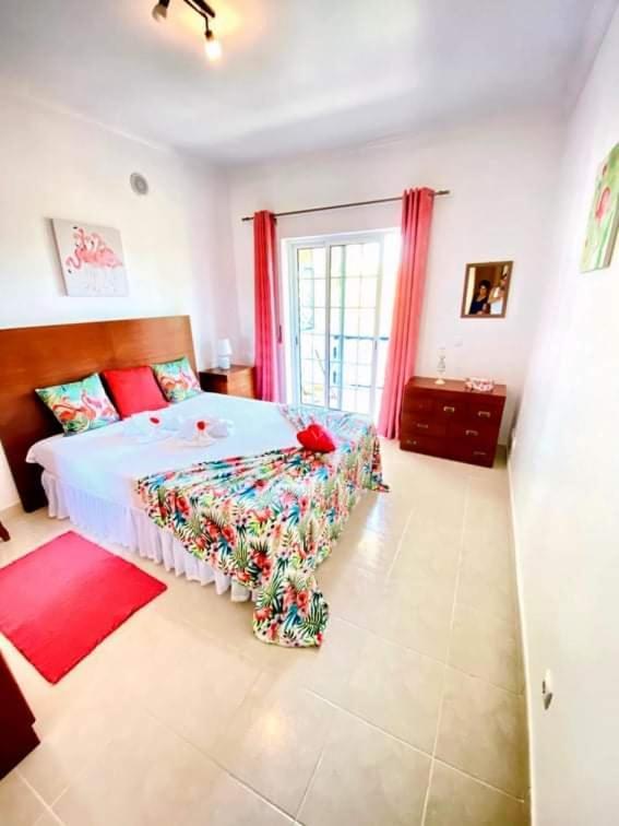 Flamingo'S Apartment W/ 2 Swimming Pool Албуфейра Екстериор снимка